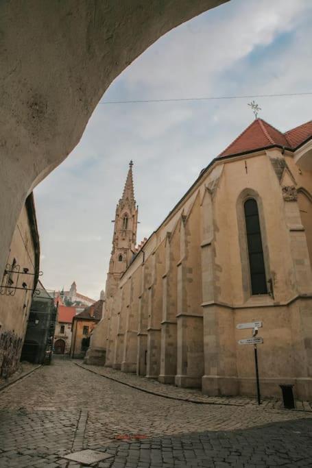 Cozy Apartment In The Heart Of The Historic City Bratislava Eksteriør billede